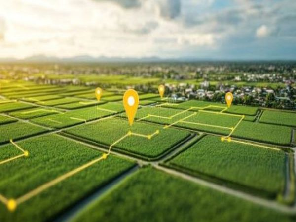  974 Sq. Meter Commercial Land for Sale in Shastri Puram, Agra