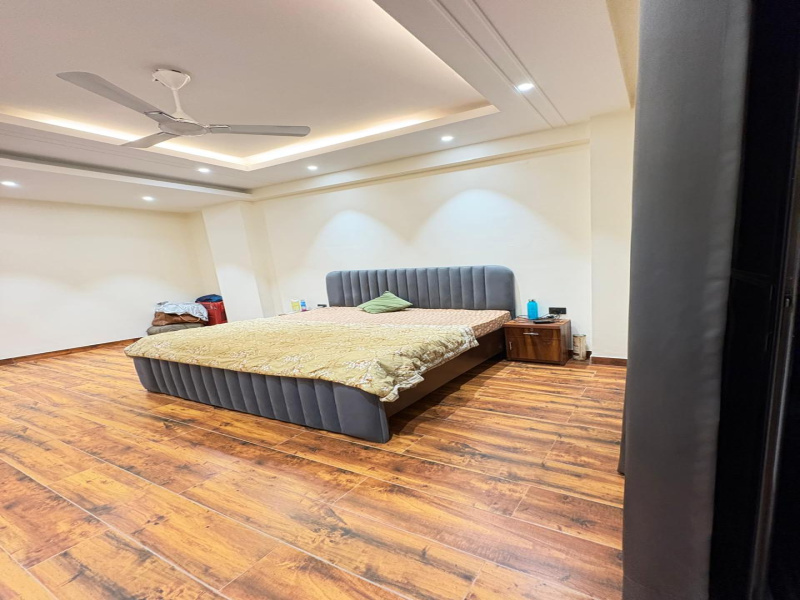 4 BHK 2300 Sq.ft. Builder Floor for Rent in DLF Phase I, Gurgaon