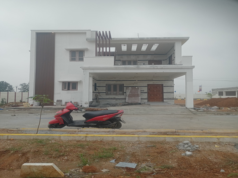 3 BHK 1800 Sq.ft. Villa for Sale in Alasanatham Road, Hosur