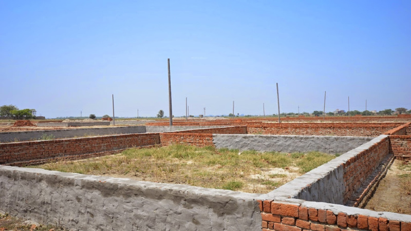  120 Sq. Yards Residential Plot for Sale in Yamuna Expressway, Greater Noida
