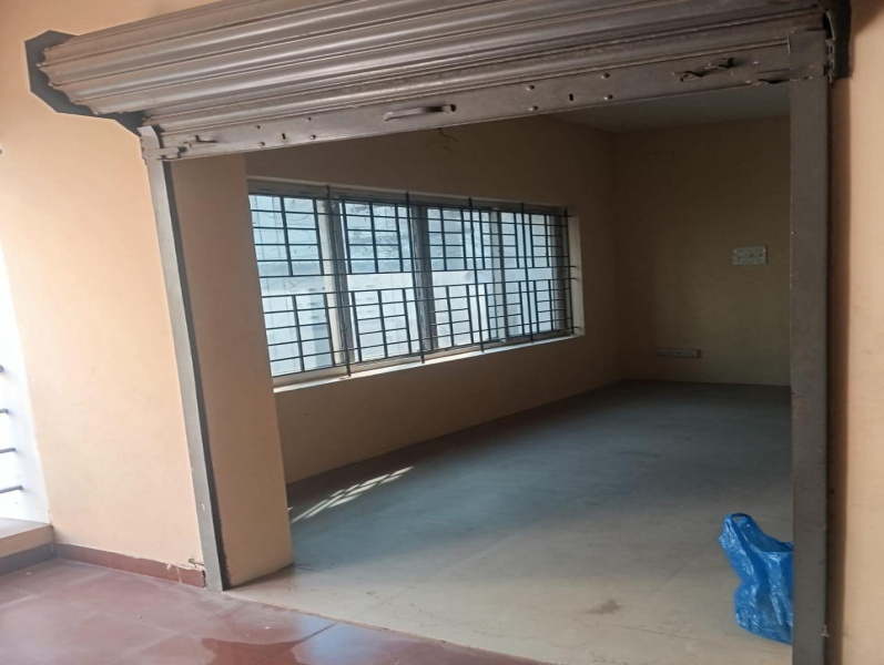  1300 Sq.ft. Commercial Land for Sale in Town Hall Road, Madurai