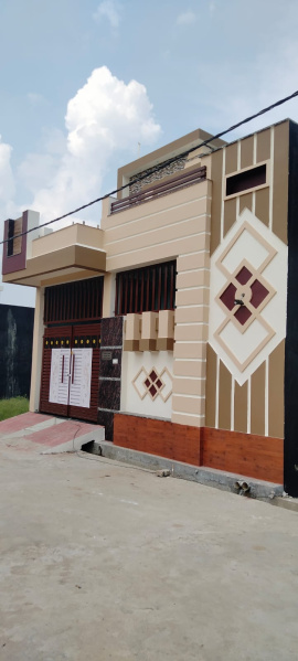 5 BHK House 1000 Sq.ft. for Sale in Agra Express Highway, Lucknow