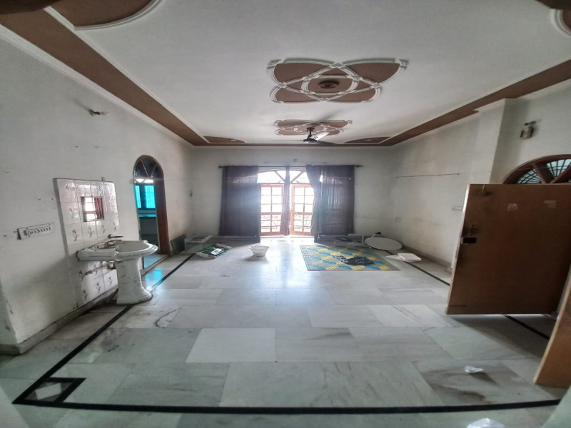 4 BHK House 1600 Sq.ft. for Sale in Lalbagh, Lucknow