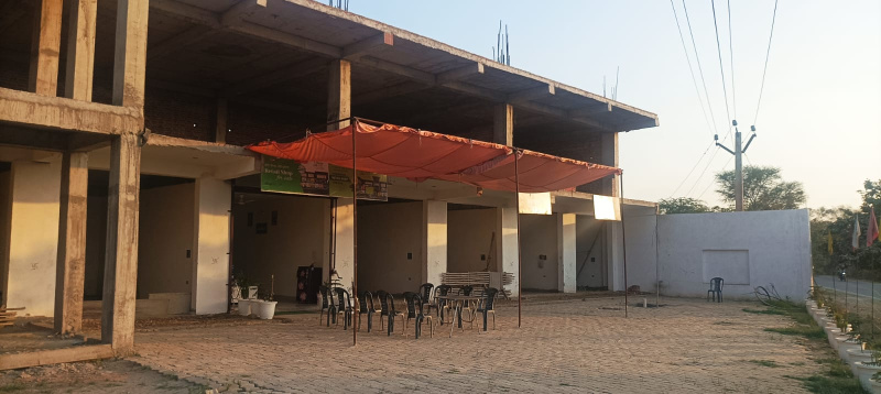  525 Sq.ft. Commercial Shop for Sale in Naujhil, Mathura