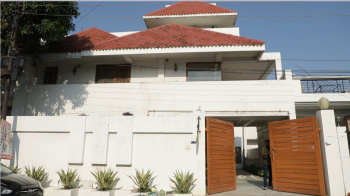 10 BHK Villa for Rent in Vikas Khand 3, Gomti Nagar, Lucknow