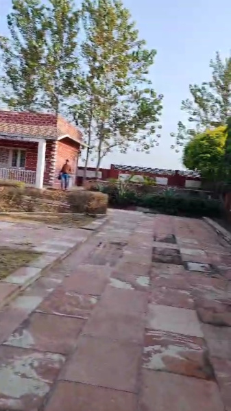 1 RK Farm House 14500 Sq.ft. for Sale in Anoopshahar Road, Aligarh