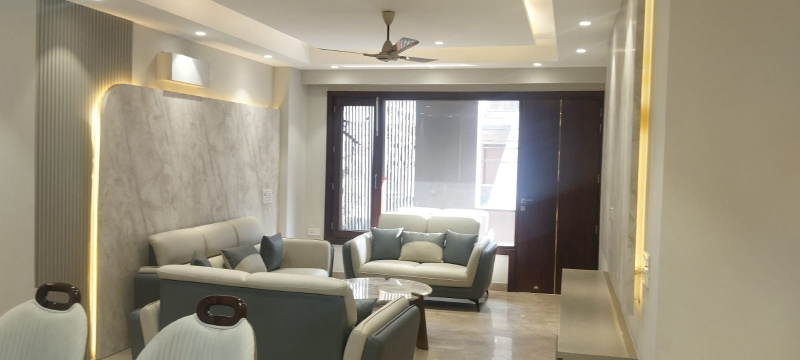 4 BHK Apartment 220 Sq. Meter for Sale in Niti Khand 1, Indirapuram, Ghaziabad