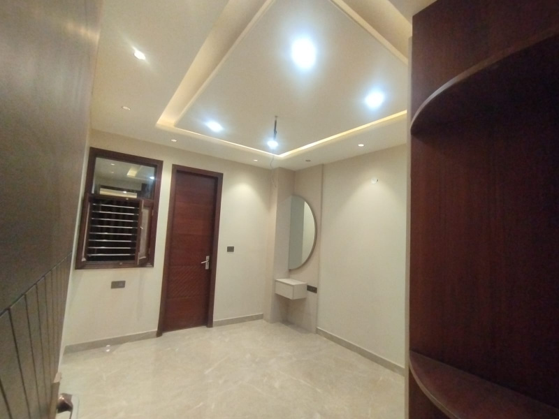 4 BHK Builder Floor 1800 Sq.ft. for Sale in Niti Khand 1, Indirapuram, Ghaziabad