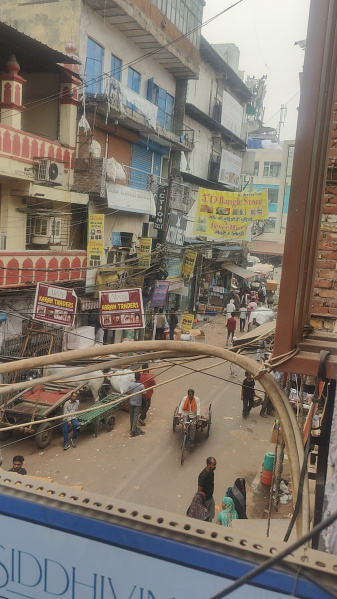 350 Sq.ft. Commercial Shop for Rent in Sadar Bazar, Delhi
