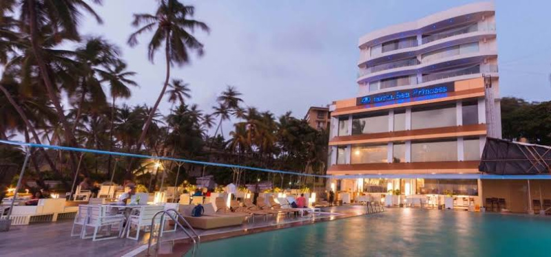  Hotels 87500 Sq.ft. for Sale in Juhu, Mumbai