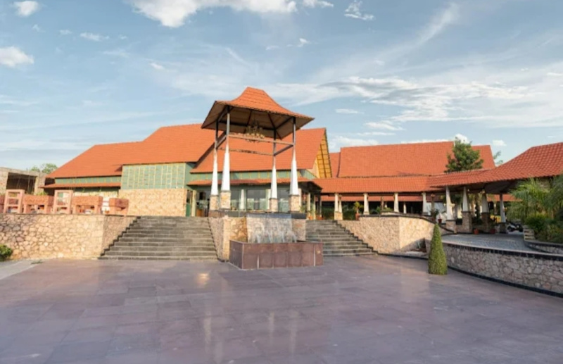  Hotels 147015 Sq.ft. for Sale in Bassi, Jaipur