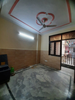 2 BHK Builder Floor for Rent in Chattarpur, Delhi