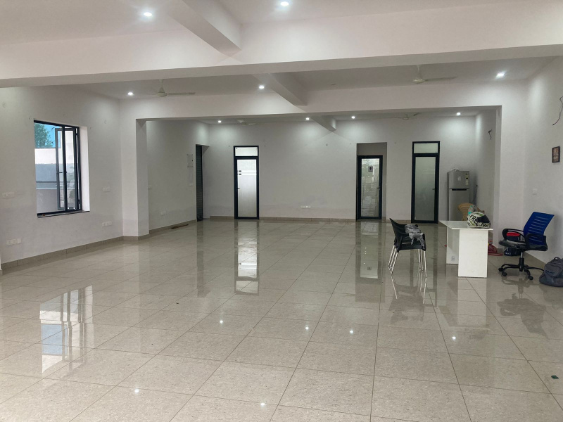  Office Space 1950 Sq.ft. for Rent in Ajmer Road, Jaipur