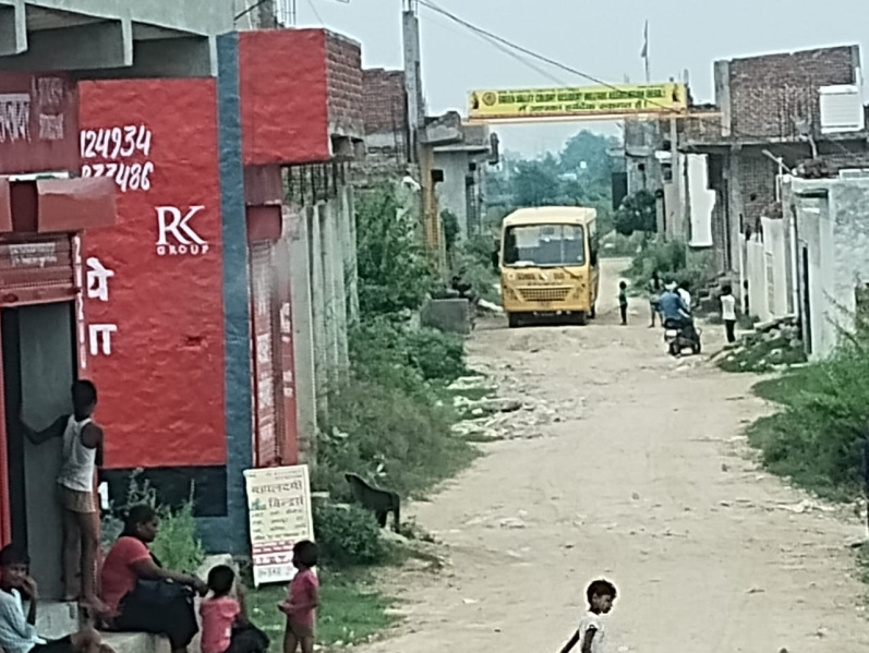  1080 Sq.ft. Residential Plot for Sale in Yamuna Expressway, Greater Noida