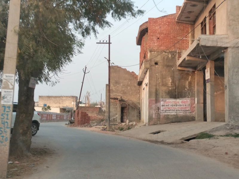  1080 Sq.ft. Residential Plot for Sale in Yamuna Expressway, Greater Noida