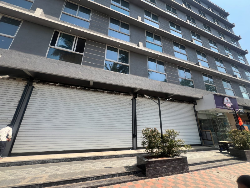  Commercial Shop 1000 Sq.ft. for Sale in Pen, Raigad