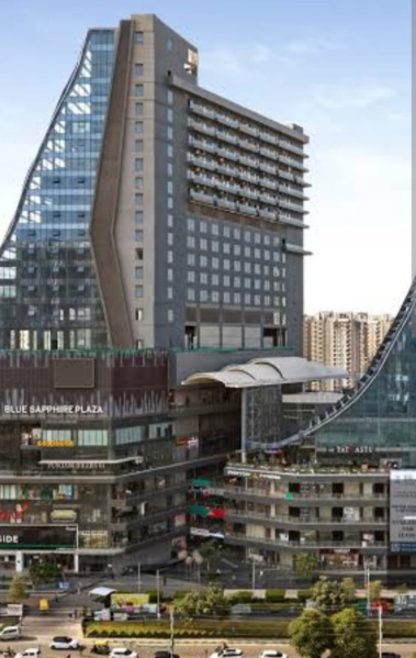  155 Sq.ft. Commercial Shop for Rent in Noida Extension, Greater Noida