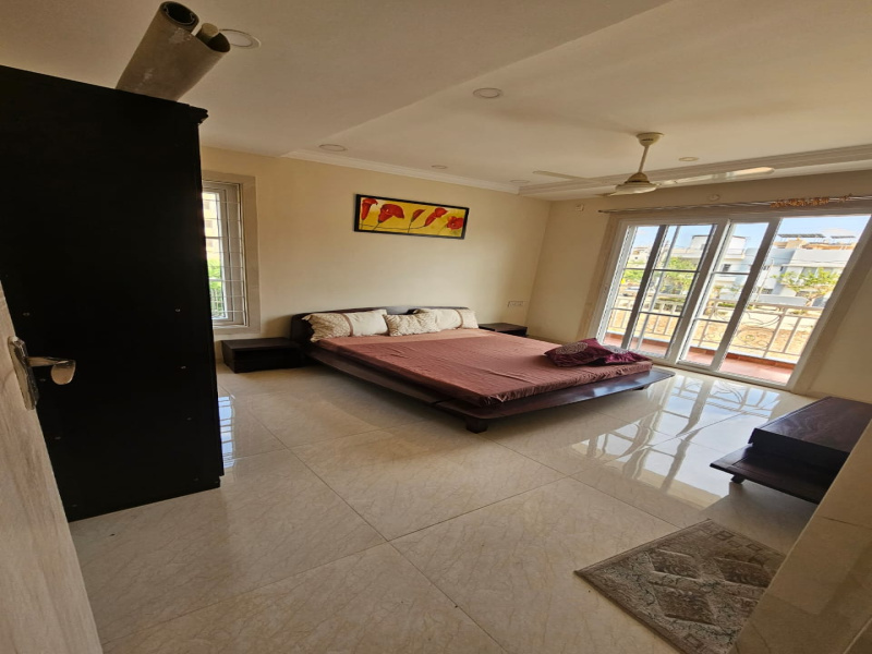 3 BHK Apartment 2200 Sq.ft. for Sale in Kolar Road, Bhopal