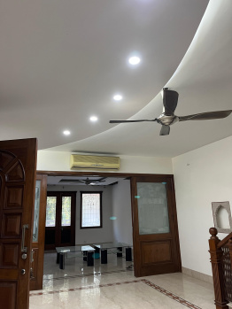 3.5 BHK Builder Floor for Sale in Anand Niketan, Delhi