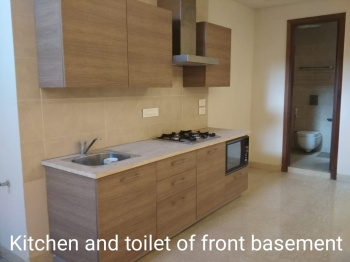 3 BHK Flat for Sale in Sector 7 Rohini, Delhi