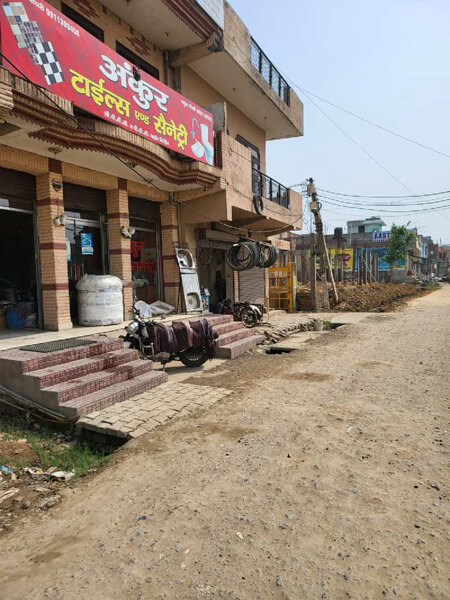  Commercial Land 110 Sq. Yards for Sale in Lal Kuan, Ghaziabad