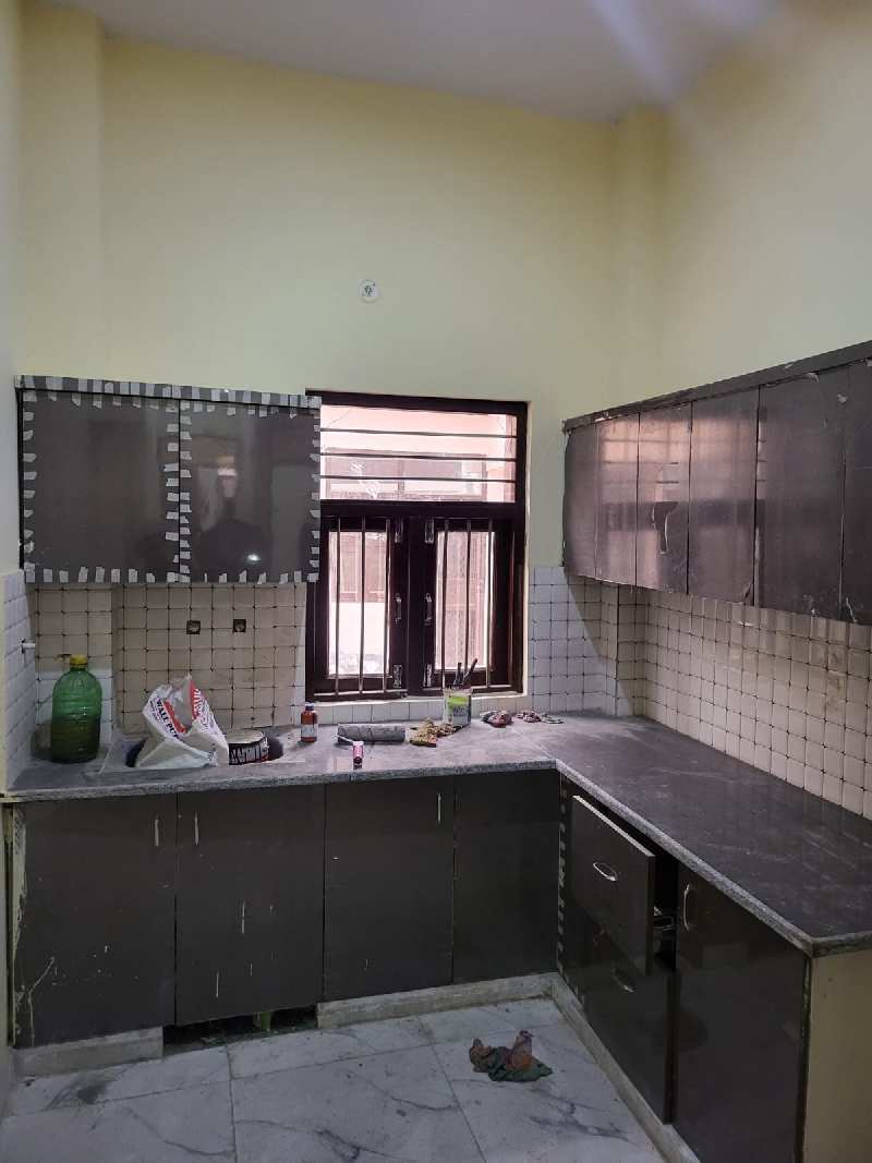 3 BHK House & Villa 670 Sq.ft. for Sale in Lal Kuan, Ghaziabad