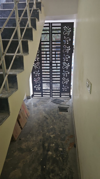 3 BHK House 600 Sq.ft. for Sale in Lal Kuan, Ghaziabad