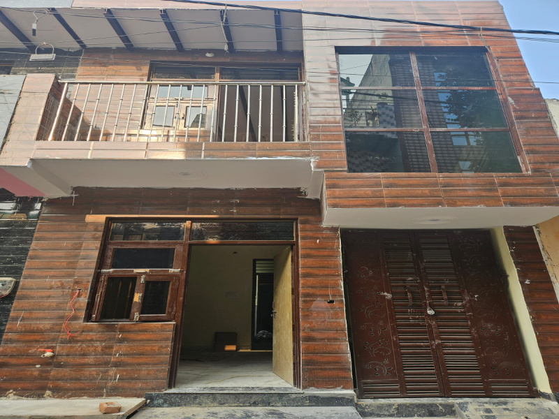 3 BHK House 600 Sq.ft. for Sale in Lal Kuan, Ghaziabad