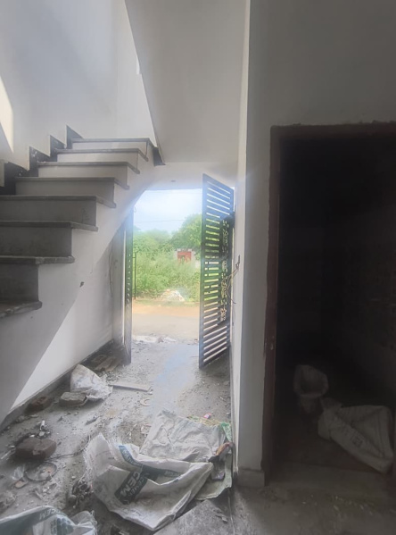 2.5 BHK House 650 Sq.ft. for Sale in NH 24 Highway, Ghaziabad