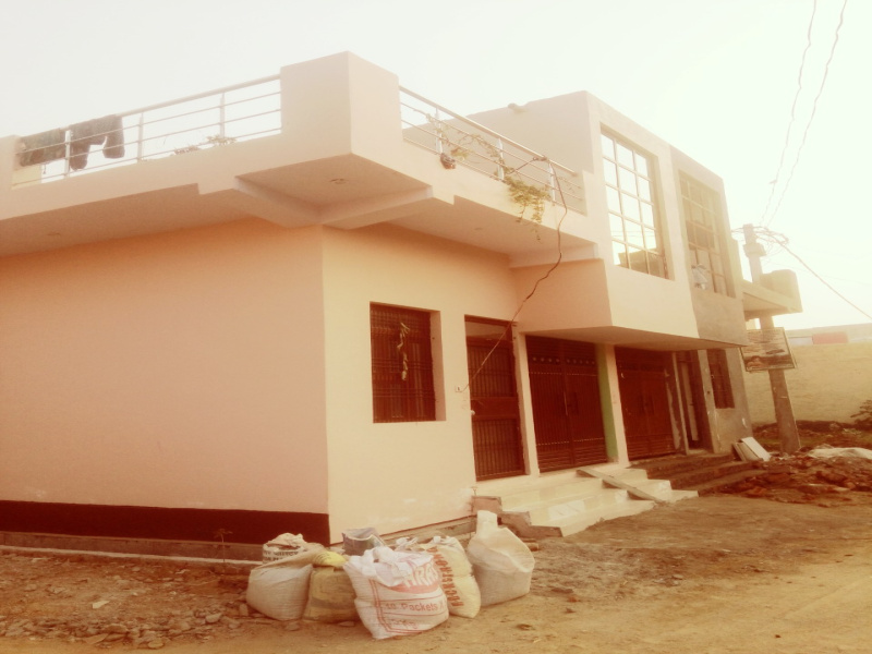1 BHK House 610 Sq.ft. for Sale in Lal Kuan, Ghaziabad