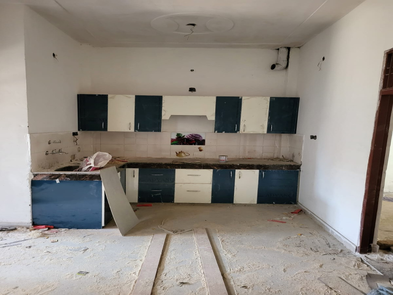 2 BHK House 900 Sq.ft. for Sale in Lal Kuan, Ghaziabad