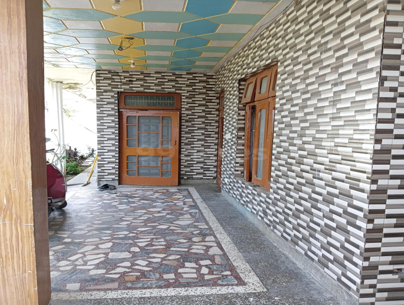 3 BHK 3000 Sq.ft. Builder Floor for Rent in Sainik Colony, Jammu