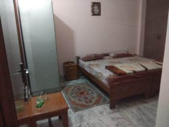 2 BHK Flat for Rent in Lawyers Colony, Agra
