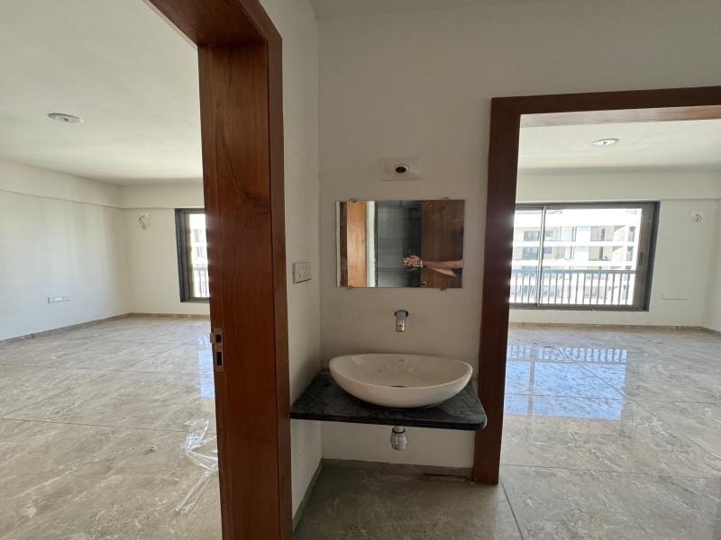 2 BHK Apartment 1650 Sq.ft. for Rent in Koba, Gandhinagar