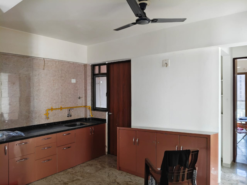 3 BHK Apartment 1800 Sq.ft. for Rent in Sargaasan, Gandhinagar