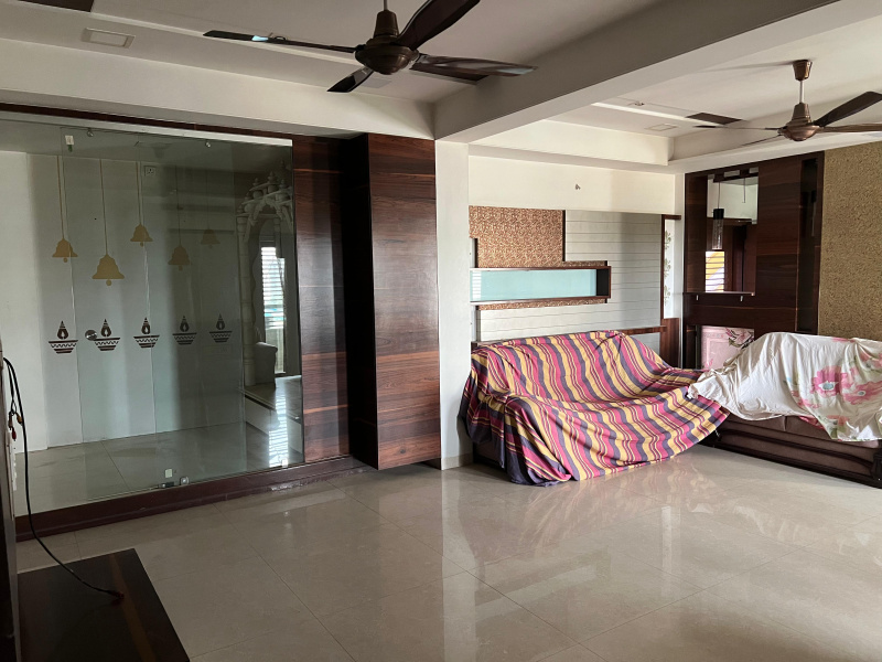 4 BHK 2200 Sq.ft. Apartment for Rent in Kudasan, Gandhinagar