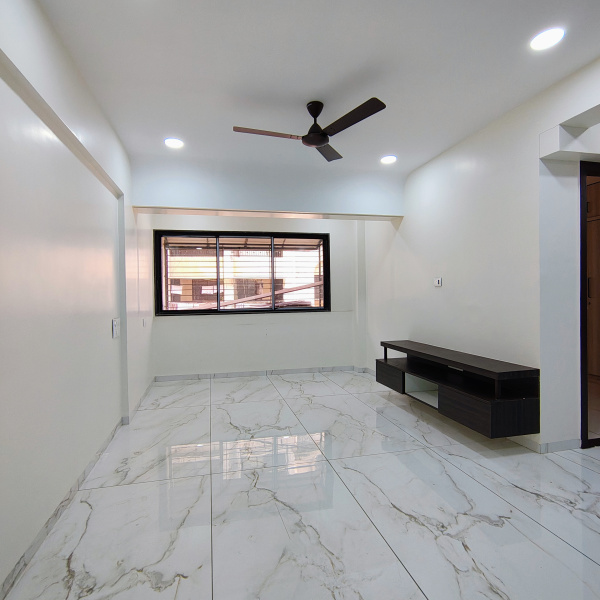 3 BHK Apartment 1600 Sq.ft. for Sale in Piplod, Surat