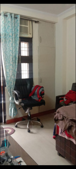 3 BHK Flat for Rent in Mahavir Enclave Part 1, Delhi