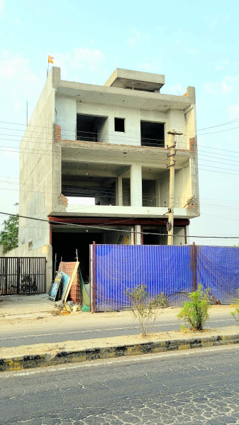  Commercial Land 2800 Sq.ft. for Rent in Sector 95 Gurgaon