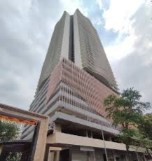 3 BHK Flat for Sale in Oshiwara, Goregaon West, Mumbai