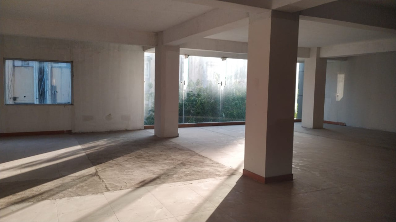  Showroom 6500 Sq.ft. for Rent in Nungambakkam, Chennai