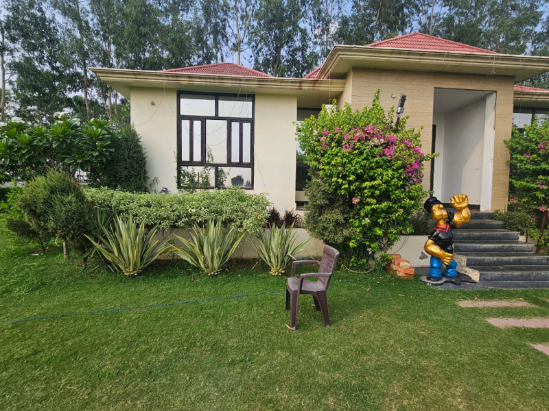 3 BHK Farm House 70000 Sq.ft. for Sale in S. G. P. G. I., Lucknow