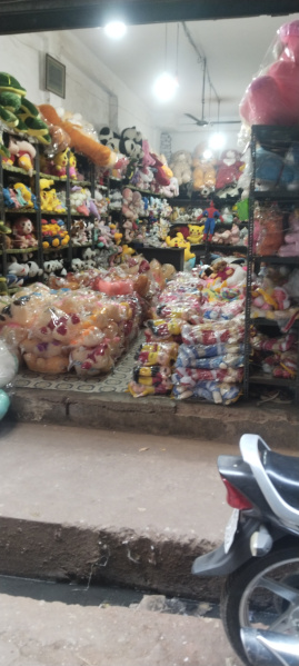  Commercial Shop 374 Sq.ft. for Sale in Azad Market, Bhopal