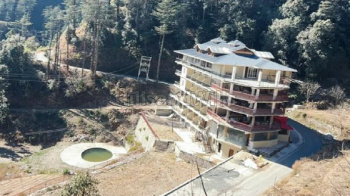  Hotels for Sale in Dalgate, Srinagar