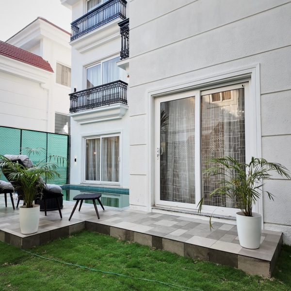 4 BHK Villa 3659 Sq.ft. for Sale in Parra, Goa