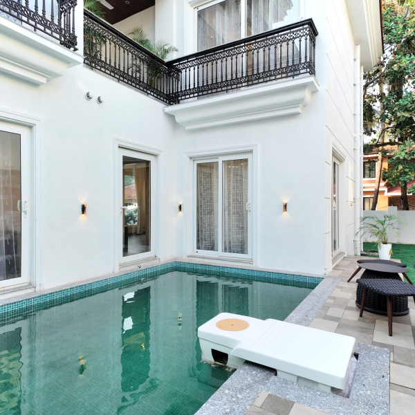 4 BHK Villa 3659 Sq.ft. for Sale in Parra, Goa
