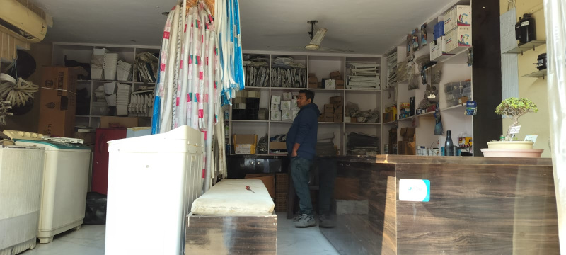  Commercial Shop 340 Sq.ft. for Sale in Gadarpur, Udham Singh Nagar