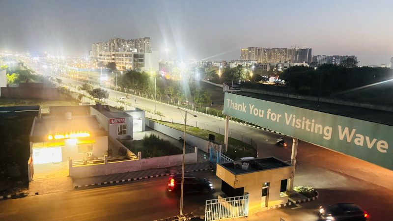  Commercial Shop 345 Sq.ft. for Sale in Wave City, Ghaziabad