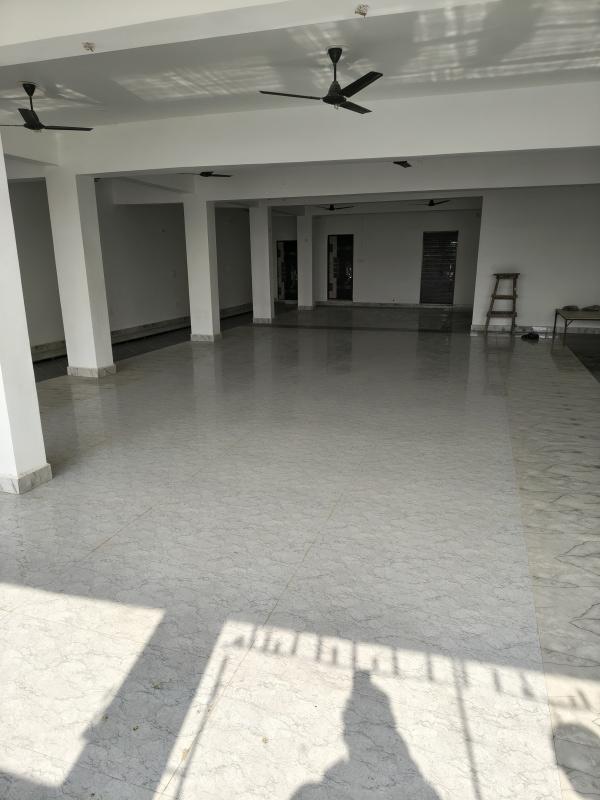  3000 Sq.ft. Commercial Shop for Rent in Tundla, Firozabad