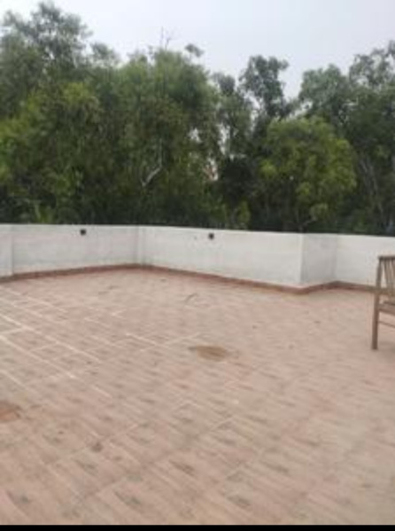 3 BHK Apartment 1200 Sq.ft. for Sale in Shalimar Bagh Paschimi, Delhi